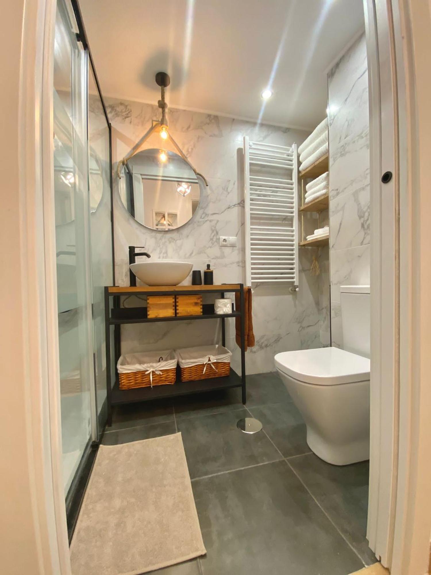 Apartamentos Oviedo Centro Apartastur26 ภายนอก รูปภาพ